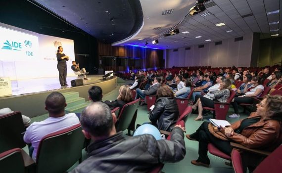 41831980_577949659306141_477635397363433472_n