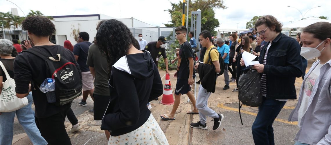 antcrz_abr_geraldo_alckmin_gabinete_de_transicao._2011221449_0.jpg