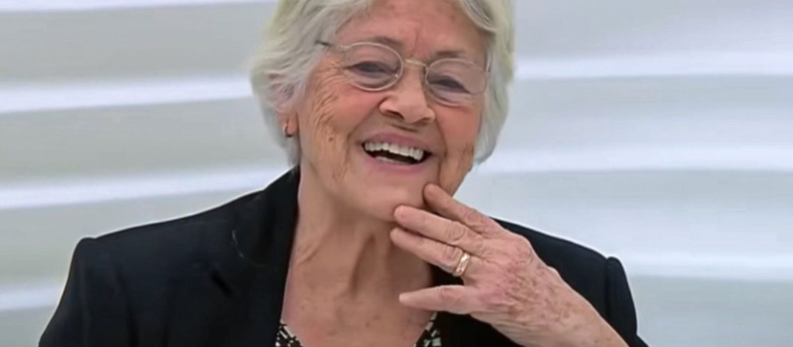poetisa_adelia_prado.jpg